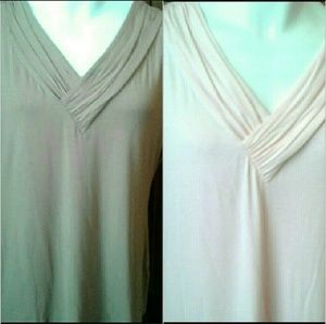 Bundle of 2 short sleeve tops